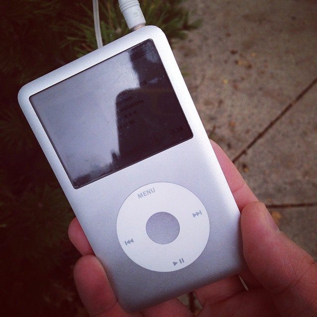I just learned that iPod classic was discontinued. Sad for those of us who carry 160GB of music in our pockets.