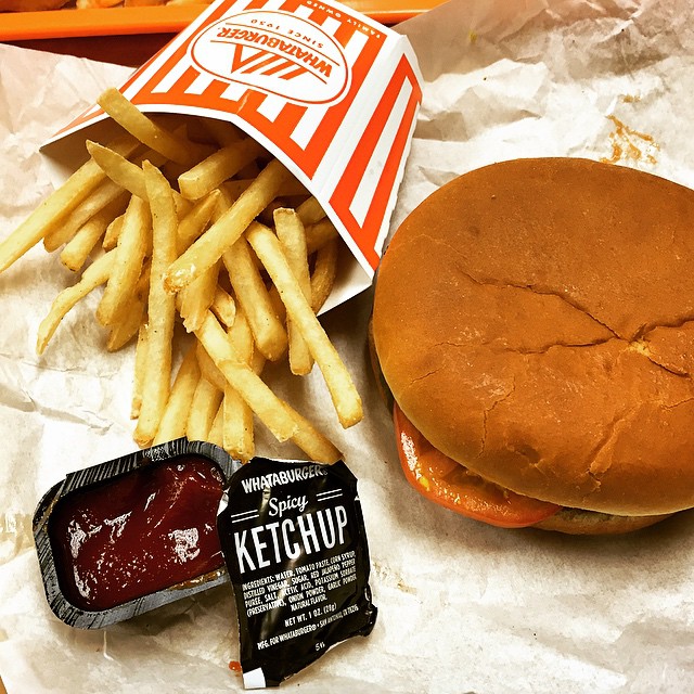I would literally drive 14 hours from Ohio to get @whataburger. Oh, I just did.